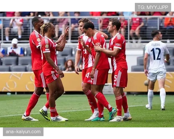 穆西亚拉传射建功：拜仁5-0大胜中的关键先生